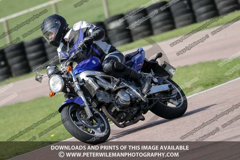 cadwell park;cadwell park photographs;cadwell trackday photographs;enduro digital images;event digital images;eventdigitalimages;peter wileman photography;racing digital images;trackday digital images;trackday photos