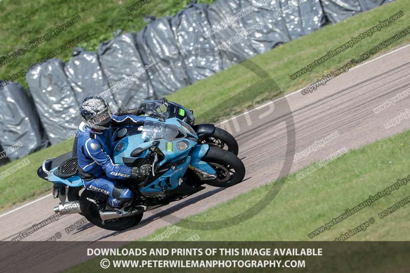 cadwell park;cadwell park photographs;cadwell trackday photographs;enduro digital images;event digital images;eventdigitalimages;peter wileman photography;racing digital images;trackday digital images;trackday photos