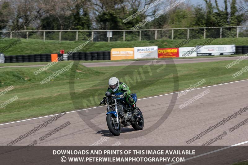 cadwell park;cadwell park photographs;cadwell trackday photographs;enduro digital images;event digital images;eventdigitalimages;peter wileman photography;racing digital images;trackday digital images;trackday photos