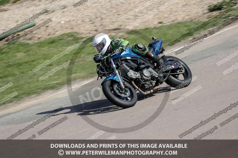 cadwell park;cadwell park photographs;cadwell trackday photographs;enduro digital images;event digital images;eventdigitalimages;peter wileman photography;racing digital images;trackday digital images;trackday photos
