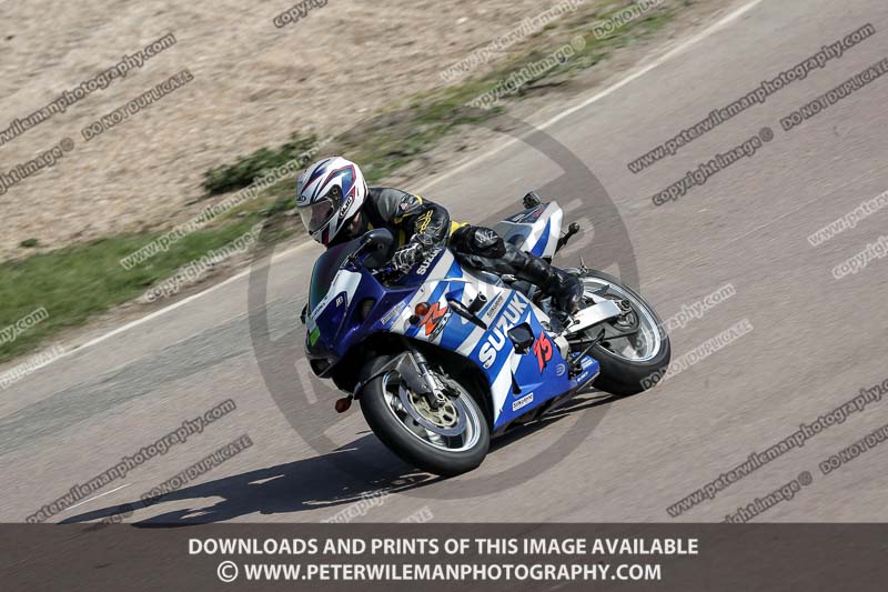cadwell park;cadwell park photographs;cadwell trackday photographs;enduro digital images;event digital images;eventdigitalimages;peter wileman photography;racing digital images;trackday digital images;trackday photos