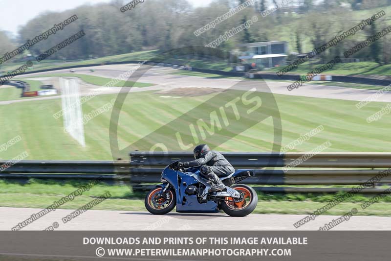 cadwell park;cadwell park photographs;cadwell trackday photographs;enduro digital images;event digital images;eventdigitalimages;peter wileman photography;racing digital images;trackday digital images;trackday photos