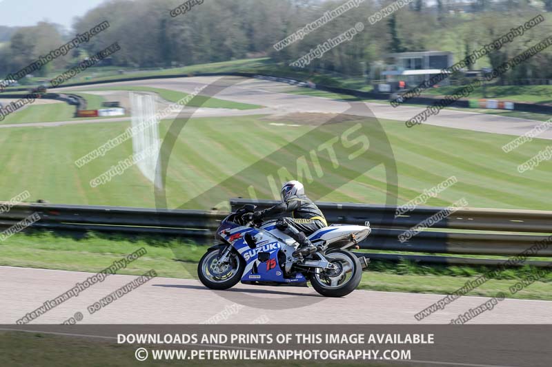 cadwell park;cadwell park photographs;cadwell trackday photographs;enduro digital images;event digital images;eventdigitalimages;peter wileman photography;racing digital images;trackday digital images;trackday photos
