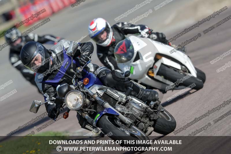cadwell park;cadwell park photographs;cadwell trackday photographs;enduro digital images;event digital images;eventdigitalimages;peter wileman photography;racing digital images;trackday digital images;trackday photos