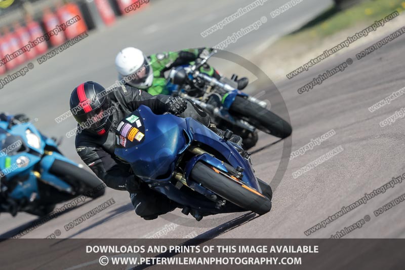 cadwell park;cadwell park photographs;cadwell trackday photographs;enduro digital images;event digital images;eventdigitalimages;peter wileman photography;racing digital images;trackday digital images;trackday photos