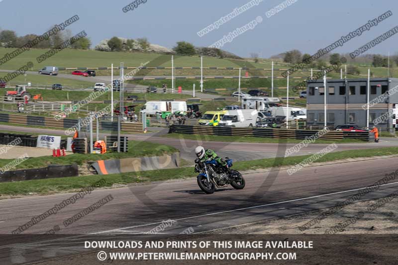 cadwell park;cadwell park photographs;cadwell trackday photographs;enduro digital images;event digital images;eventdigitalimages;peter wileman photography;racing digital images;trackday digital images;trackday photos