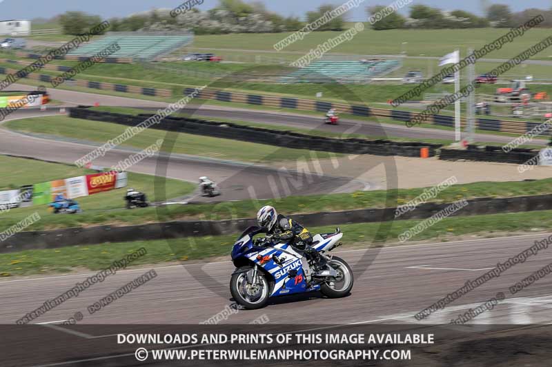cadwell park;cadwell park photographs;cadwell trackday photographs;enduro digital images;event digital images;eventdigitalimages;peter wileman photography;racing digital images;trackday digital images;trackday photos