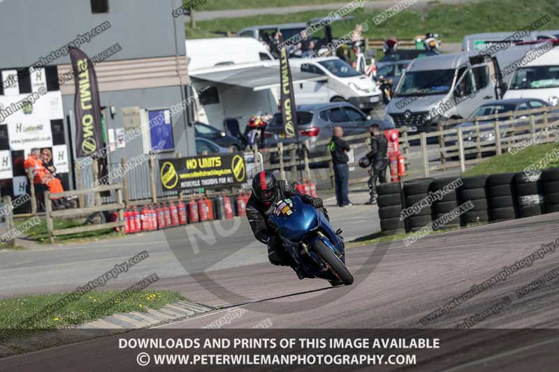 cadwell park;cadwell park photographs;cadwell trackday photographs;enduro digital images;event digital images;eventdigitalimages;peter wileman photography;racing digital images;trackday digital images;trackday photos