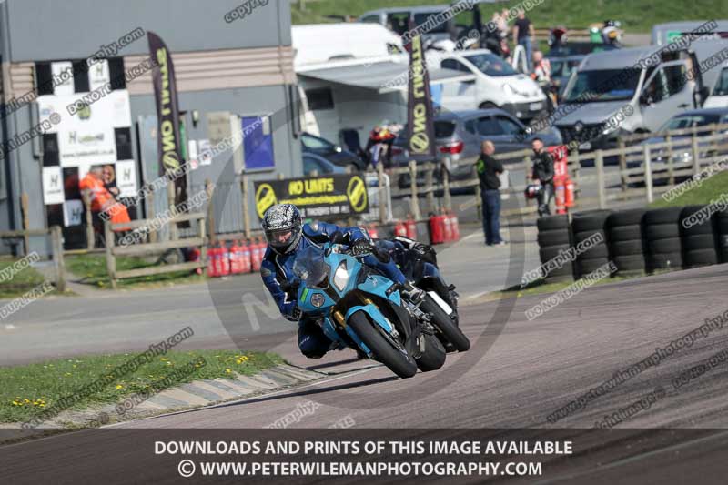 cadwell park;cadwell park photographs;cadwell trackday photographs;enduro digital images;event digital images;eventdigitalimages;peter wileman photography;racing digital images;trackday digital images;trackday photos