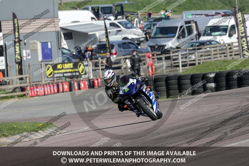cadwell park;cadwell park photographs;cadwell trackday photographs;enduro digital images;event digital images;eventdigitalimages;peter wileman photography;racing digital images;trackday digital images;trackday photos