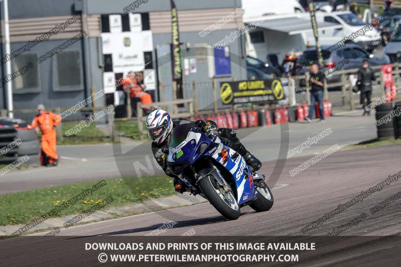 cadwell park;cadwell park photographs;cadwell trackday photographs;enduro digital images;event digital images;eventdigitalimages;peter wileman photography;racing digital images;trackday digital images;trackday photos