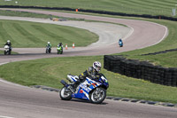 cadwell-park;cadwell-park-photographs;cadwell-trackday-photographs;enduro-digital-images;event-digital-images;eventdigitalimages;peter-wileman-photography;racing-digital-images;trackday-digital-images;trackday-photos