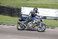 cadwell-park;cadwell-park-photographs;cadwell-trackday-photographs;enduro-digital-images;event-digital-images;eventdigitalimages;peter-wileman-photography;racing-digital-images;trackday-digital-images;trackday-photos