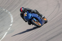 cadwell-park;cadwell-park-photographs;cadwell-trackday-photographs;enduro-digital-images;event-digital-images;eventdigitalimages;peter-wileman-photography;racing-digital-images;trackday-digital-images;trackday-photos