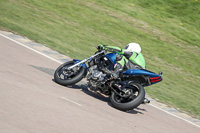 cadwell-park;cadwell-park-photographs;cadwell-trackday-photographs;enduro-digital-images;event-digital-images;eventdigitalimages;peter-wileman-photography;racing-digital-images;trackday-digital-images;trackday-photos