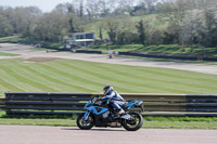 cadwell-park;cadwell-park-photographs;cadwell-trackday-photographs;enduro-digital-images;event-digital-images;eventdigitalimages;peter-wileman-photography;racing-digital-images;trackday-digital-images;trackday-photos