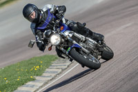 cadwell-park;cadwell-park-photographs;cadwell-trackday-photographs;enduro-digital-images;event-digital-images;eventdigitalimages;peter-wileman-photography;racing-digital-images;trackday-digital-images;trackday-photos
