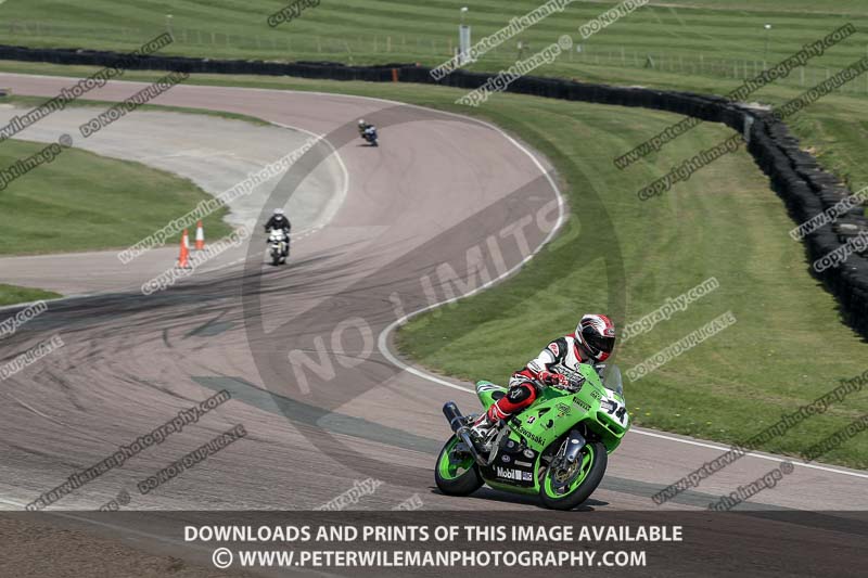 cadwell park;cadwell park photographs;cadwell trackday photographs;enduro digital images;event digital images;eventdigitalimages;peter wileman photography;racing digital images;trackday digital images;trackday photos