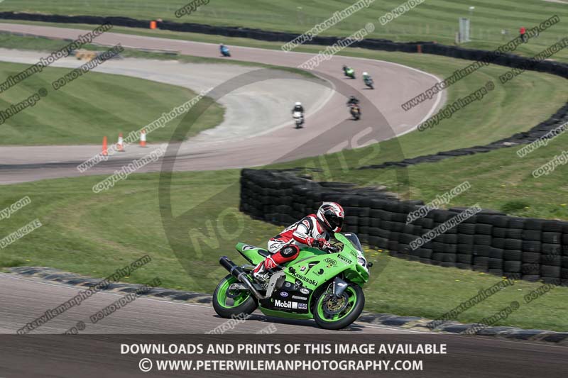 cadwell park;cadwell park photographs;cadwell trackday photographs;enduro digital images;event digital images;eventdigitalimages;peter wileman photography;racing digital images;trackday digital images;trackday photos