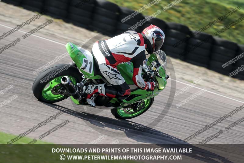 cadwell park;cadwell park photographs;cadwell trackday photographs;enduro digital images;event digital images;eventdigitalimages;peter wileman photography;racing digital images;trackday digital images;trackday photos