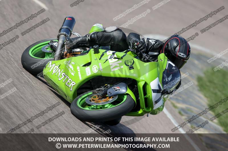 cadwell park;cadwell park photographs;cadwell trackday photographs;enduro digital images;event digital images;eventdigitalimages;peter wileman photography;racing digital images;trackday digital images;trackday photos