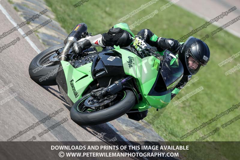 cadwell park;cadwell park photographs;cadwell trackday photographs;enduro digital images;event digital images;eventdigitalimages;peter wileman photography;racing digital images;trackday digital images;trackday photos
