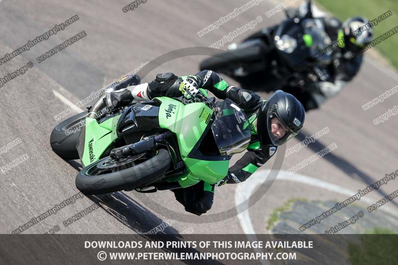 cadwell park;cadwell park photographs;cadwell trackday photographs;enduro digital images;event digital images;eventdigitalimages;peter wileman photography;racing digital images;trackday digital images;trackday photos