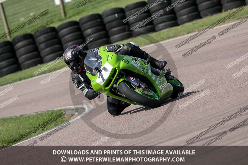 cadwell park;cadwell park photographs;cadwell trackday photographs;enduro digital images;event digital images;eventdigitalimages;peter wileman photography;racing digital images;trackday digital images;trackday photos