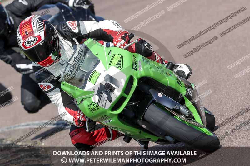 cadwell park;cadwell park photographs;cadwell trackday photographs;enduro digital images;event digital images;eventdigitalimages;peter wileman photography;racing digital images;trackday digital images;trackday photos