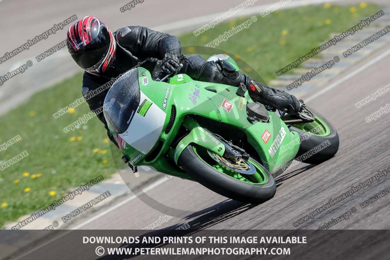 cadwell park;cadwell park photographs;cadwell trackday photographs;enduro digital images;event digital images;eventdigitalimages;peter wileman photography;racing digital images;trackday digital images;trackday photos
