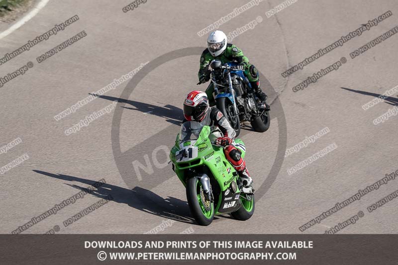 cadwell park;cadwell park photographs;cadwell trackday photographs;enduro digital images;event digital images;eventdigitalimages;peter wileman photography;racing digital images;trackday digital images;trackday photos