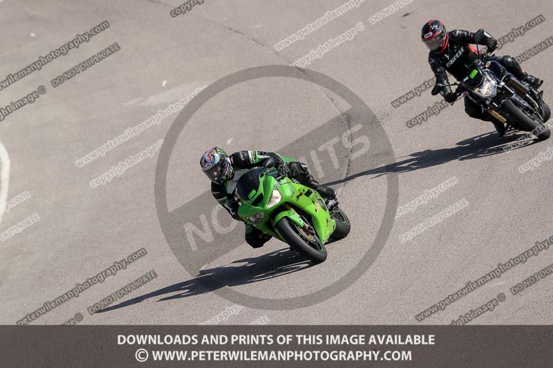 cadwell park;cadwell park photographs;cadwell trackday photographs;enduro digital images;event digital images;eventdigitalimages;peter wileman photography;racing digital images;trackday digital images;trackday photos