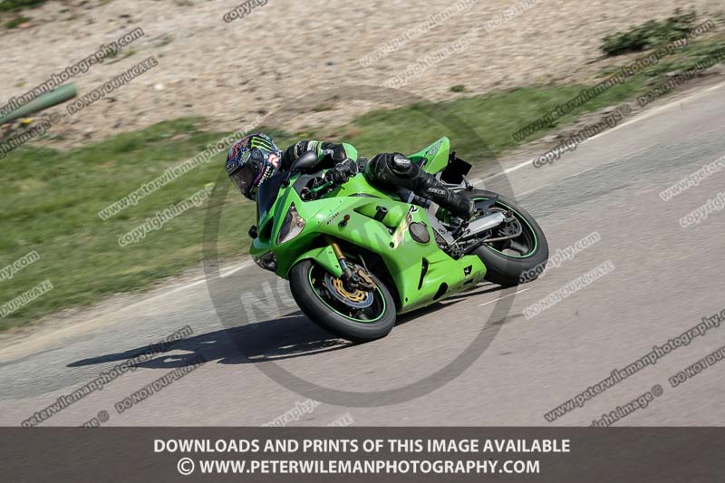 cadwell park;cadwell park photographs;cadwell trackday photographs;enduro digital images;event digital images;eventdigitalimages;peter wileman photography;racing digital images;trackday digital images;trackday photos