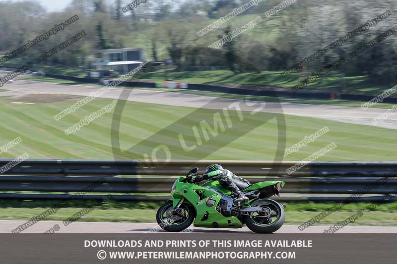 cadwell park;cadwell park photographs;cadwell trackday photographs;enduro digital images;event digital images;eventdigitalimages;peter wileman photography;racing digital images;trackday digital images;trackday photos