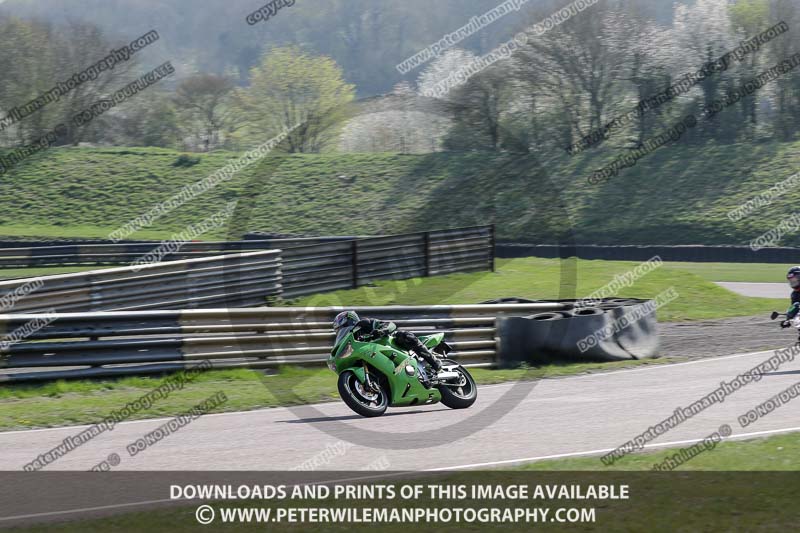 cadwell park;cadwell park photographs;cadwell trackday photographs;enduro digital images;event digital images;eventdigitalimages;peter wileman photography;racing digital images;trackday digital images;trackday photos