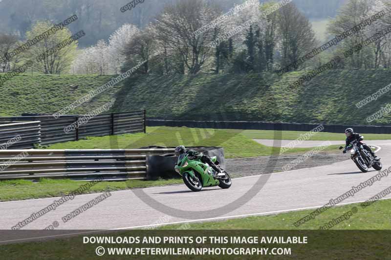 cadwell park;cadwell park photographs;cadwell trackday photographs;enduro digital images;event digital images;eventdigitalimages;peter wileman photography;racing digital images;trackday digital images;trackday photos