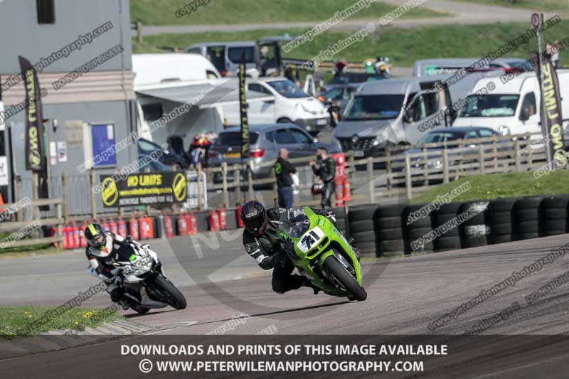 cadwell park;cadwell park photographs;cadwell trackday photographs;enduro digital images;event digital images;eventdigitalimages;peter wileman photography;racing digital images;trackday digital images;trackday photos