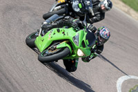 cadwell-park;cadwell-park-photographs;cadwell-trackday-photographs;enduro-digital-images;event-digital-images;eventdigitalimages;peter-wileman-photography;racing-digital-images;trackday-digital-images;trackday-photos