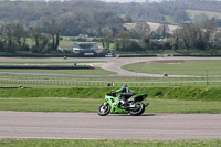 cadwell-park;cadwell-park-photographs;cadwell-trackday-photographs;enduro-digital-images;event-digital-images;eventdigitalimages;peter-wileman-photography;racing-digital-images;trackday-digital-images;trackday-photos