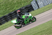 cadwell-park;cadwell-park-photographs;cadwell-trackday-photographs;enduro-digital-images;event-digital-images;eventdigitalimages;peter-wileman-photography;racing-digital-images;trackday-digital-images;trackday-photos