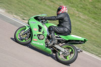 cadwell-park;cadwell-park-photographs;cadwell-trackday-photographs;enduro-digital-images;event-digital-images;eventdigitalimages;peter-wileman-photography;racing-digital-images;trackday-digital-images;trackday-photos