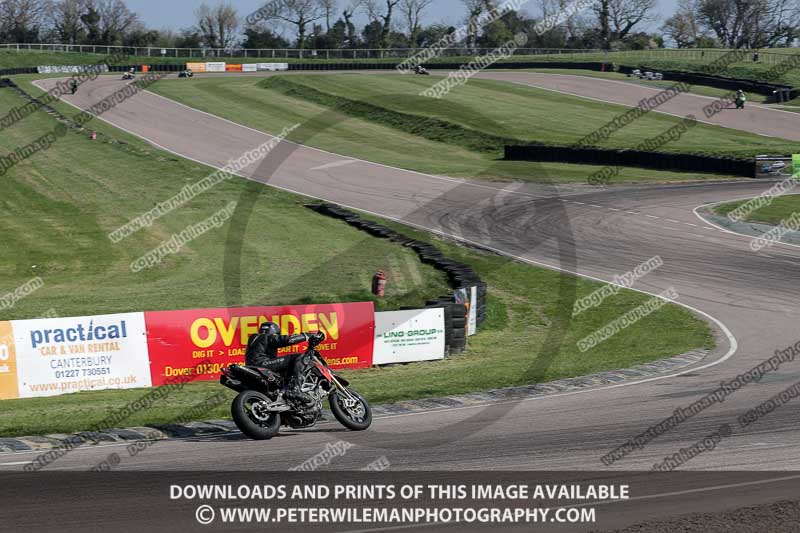 cadwell park;cadwell park photographs;cadwell trackday photographs;enduro digital images;event digital images;eventdigitalimages;peter wileman photography;racing digital images;trackday digital images;trackday photos