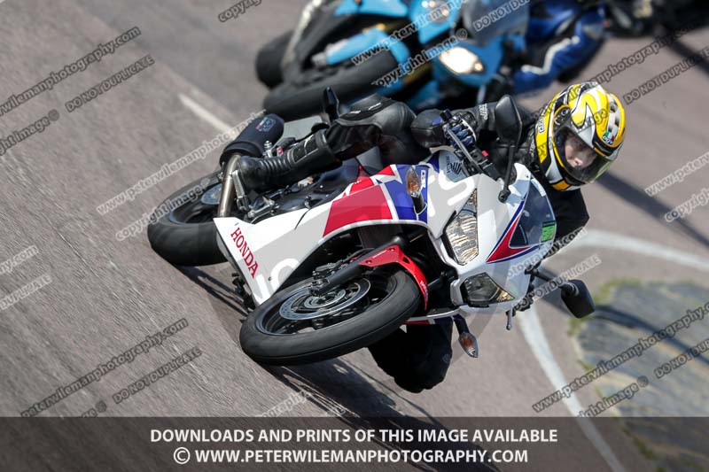 cadwell park;cadwell park photographs;cadwell trackday photographs;enduro digital images;event digital images;eventdigitalimages;peter wileman photography;racing digital images;trackday digital images;trackday photos