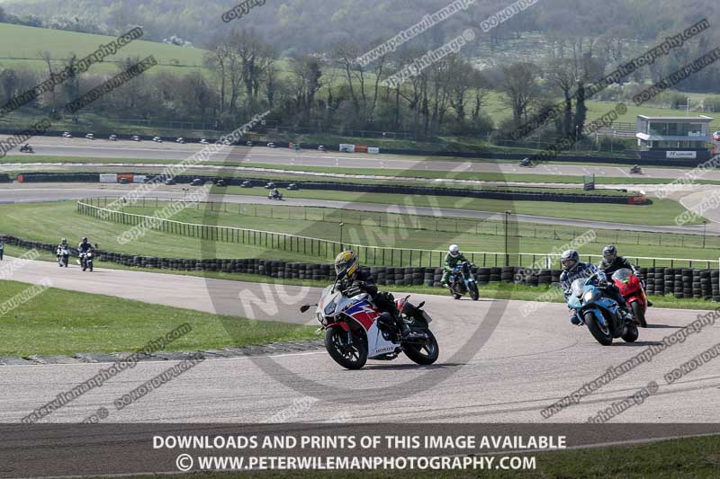 cadwell park;cadwell park photographs;cadwell trackday photographs;enduro digital images;event digital images;eventdigitalimages;peter wileman photography;racing digital images;trackday digital images;trackday photos