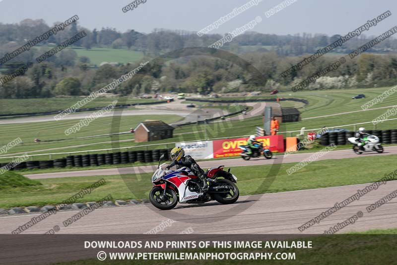 cadwell park;cadwell park photographs;cadwell trackday photographs;enduro digital images;event digital images;eventdigitalimages;peter wileman photography;racing digital images;trackday digital images;trackday photos