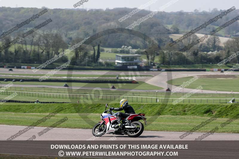 cadwell park;cadwell park photographs;cadwell trackday photographs;enduro digital images;event digital images;eventdigitalimages;peter wileman photography;racing digital images;trackday digital images;trackday photos