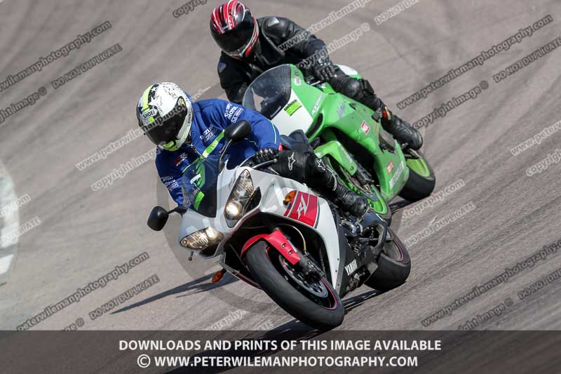 cadwell park;cadwell park photographs;cadwell trackday photographs;enduro digital images;event digital images;eventdigitalimages;peter wileman photography;racing digital images;trackday digital images;trackday photos