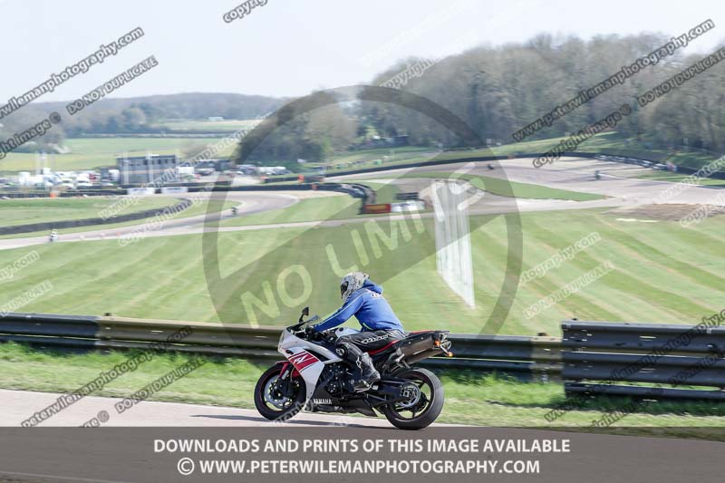 cadwell park;cadwell park photographs;cadwell trackday photographs;enduro digital images;event digital images;eventdigitalimages;peter wileman photography;racing digital images;trackday digital images;trackday photos