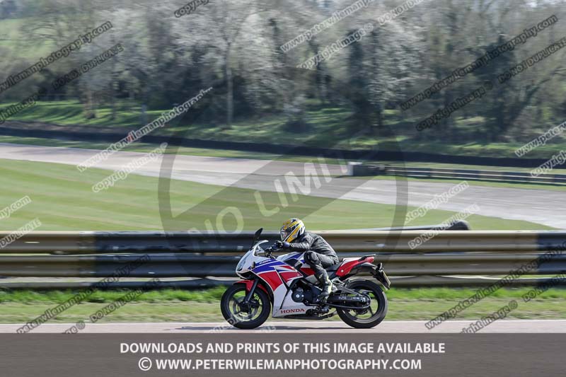 cadwell park;cadwell park photographs;cadwell trackday photographs;enduro digital images;event digital images;eventdigitalimages;peter wileman photography;racing digital images;trackday digital images;trackday photos