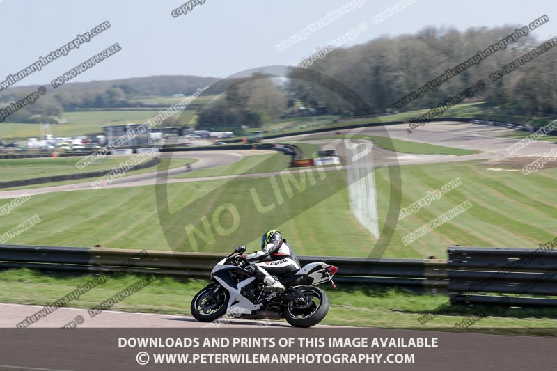 cadwell park;cadwell park photographs;cadwell trackday photographs;enduro digital images;event digital images;eventdigitalimages;peter wileman photography;racing digital images;trackday digital images;trackday photos